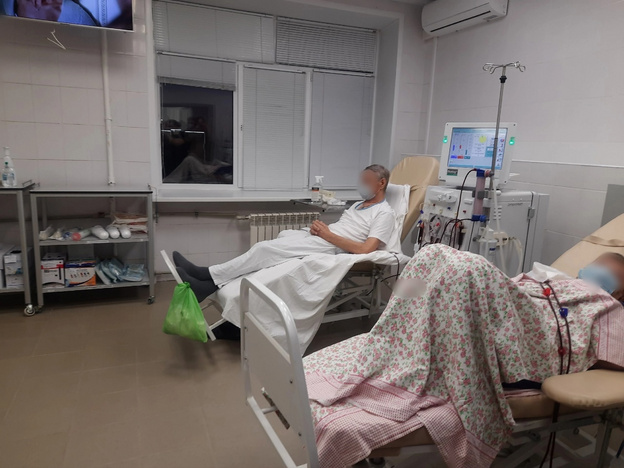 Кировским журналистам показали отделение гемодиализа в областной клинической больнице