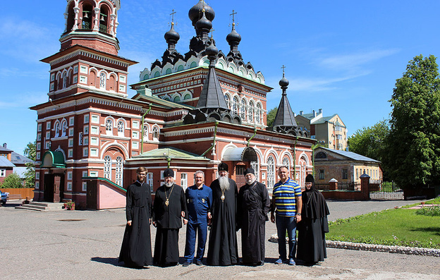 Участники Великорецкого крестного хода прибывают в Киров