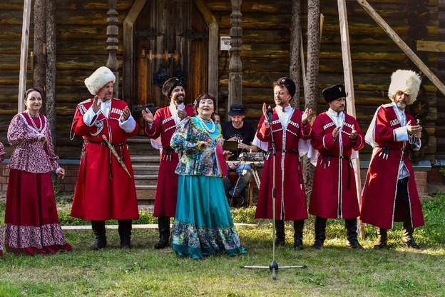 Как в Кирове прошёл праздник Дня земли Вятской? Фото