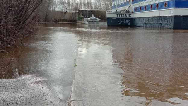 ЦГМС: в ближайшие сутки уровень воды в Вятке начнёт снижаться