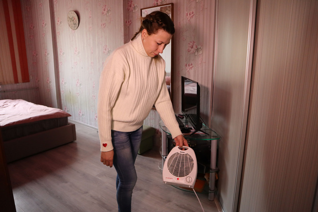 В Кирове из-за бесхозного участка теплотрассы дом на Кутшо регулярно отключают от отопления