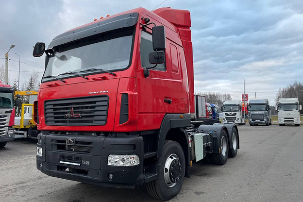 Кировская область получила новую дорожную технику к зиме