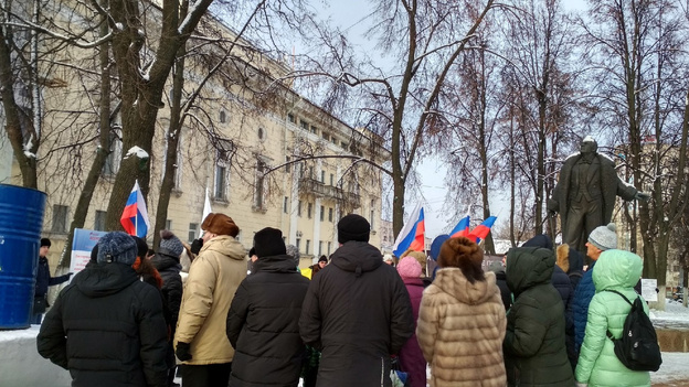 «Как общество что-то проконтролирует, если нас не пустят за забор»: кировчане вышли на пикет против перепрофилирования «Марадыковского»