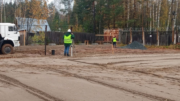 В Победилово строят трансформаторную подстанцию