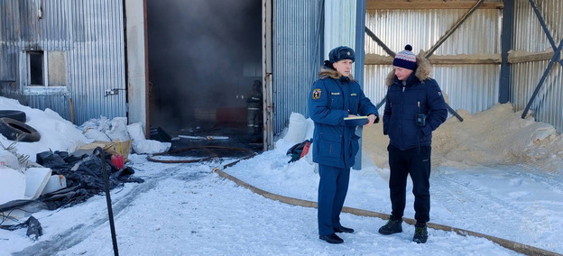 В Кирово-Чепецком районе произошёл пожар в здании цеха деревообработки
