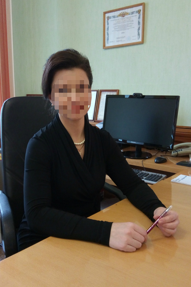 «Моя работа - подписывать документы»: главу Котельничского района обвиняют в приобретении опасного жилья для сирот