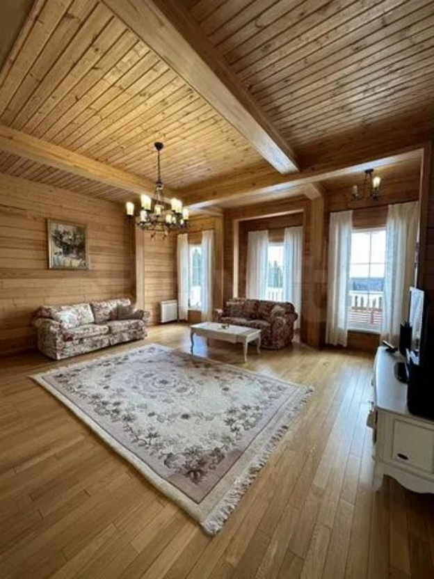 В Кировской области продают дом стоимостью более 60 млн рублей