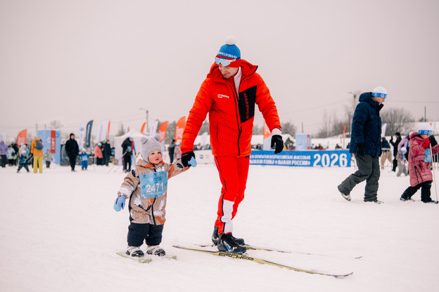 Кировская область встала на лыжи: более 10 000 участников стартовали на «Лыжне России»