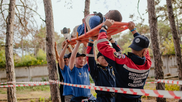«Такие приключения они вряд ли ещё где-то встретят»: координатор о работе кировского волонтёрского корпуса спасателей