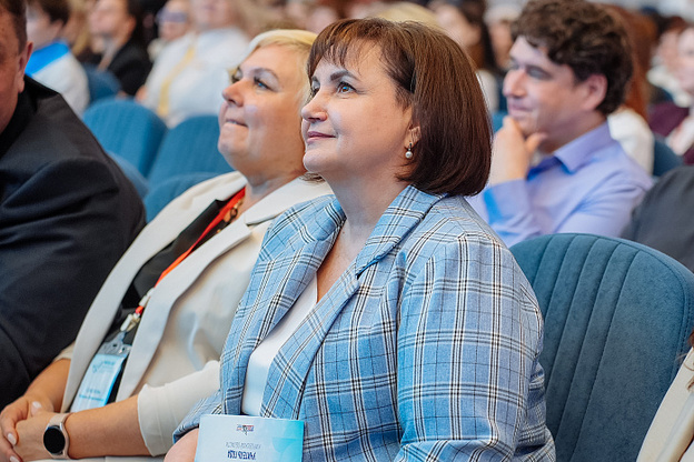 Борис Веснин и Светлана Шумайлова дали старт конкурсу среди учителей