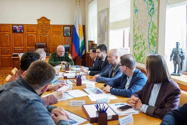 «Уралхим» и правительство Кировской области обсудили строительство общежития для юных хоккеистов