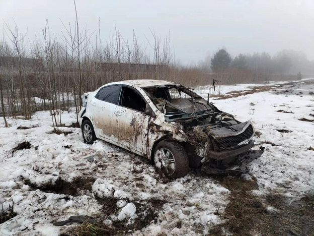 В Оричевском районе легковушка съехала в кювет и перевернулась