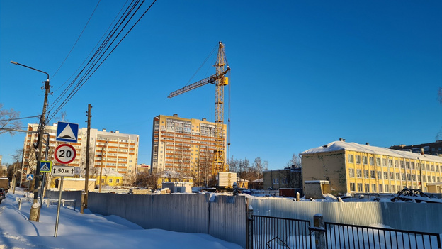 Для строительства школы и двух пристроев в Кирове будут искать новых подрядчиков
