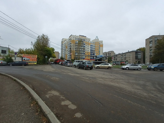 В Кирове из-за аварии временно перекрыли улицу Жуковского