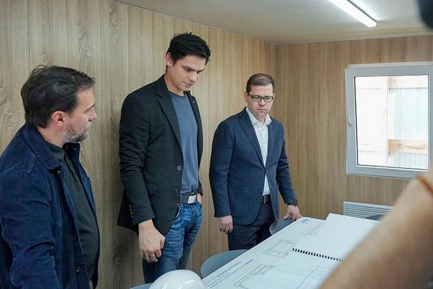 Возведение плавательного бассейна в Слободском идет по графику