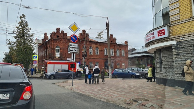 МЧС: в доме на Преображенской загорелся мусор на первом этаже