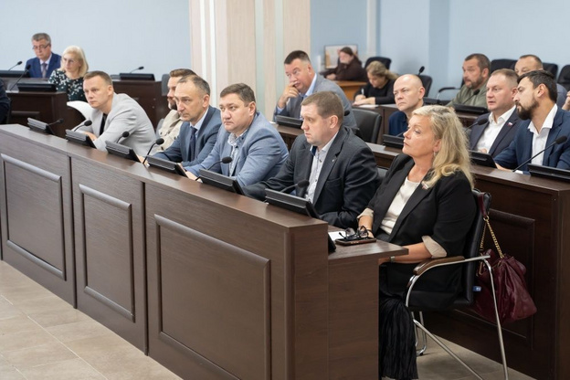 В Кирове предложили расширить ремонт подъездов к соцобъектам