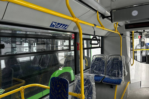 В Киров привезли новые автобусы