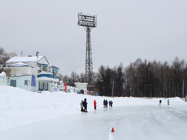 Как проходят всероссийские соревнования среди конькобежцев в Кирове. Фото