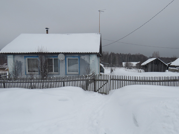 «В доме было 12 градусов»: следователи допросили мать, оставившую детей без еды и в холоде