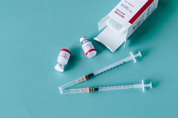 Обязательную вакцинацию от коронавируса в Кировской области вводить не будут