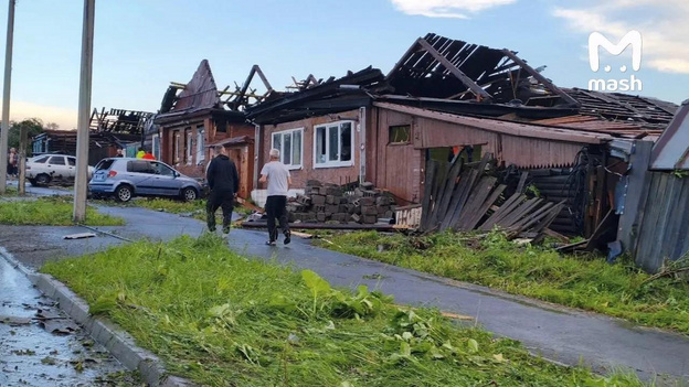 В Свердловской области торнадо разрушил 32 дома, 16 пострадавших