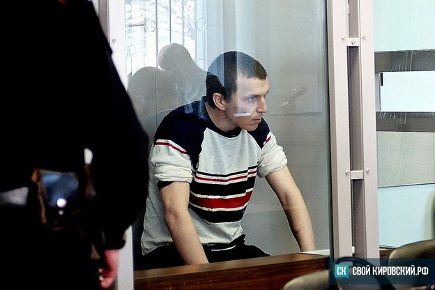 «Не стремился встать на путь исправления». На суде перечислили судимости водителя, сбившего 10-летнюю девочку на Московской