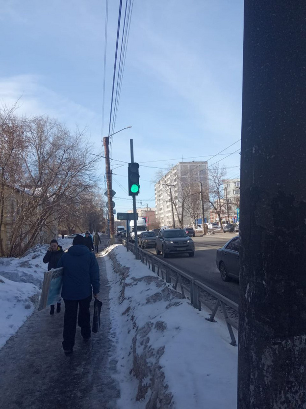 В Кирове на перекрёстке Красина Чапаева отремонтировали светофоры (ФОТО)