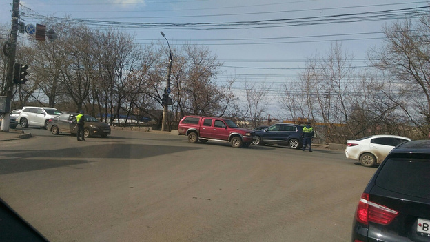 Из-за пожара в центре Кирова перекрыли улицу