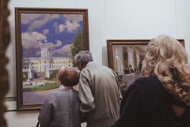 Многострадальная, счастливая, великая. В Вятском художественном музее открылась выставка исторической живописи (ФОТО)
