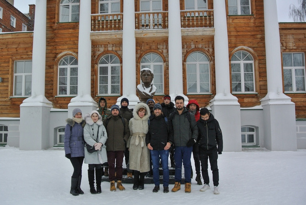 Иностранным студентам провели экскурсию по старой Вятке