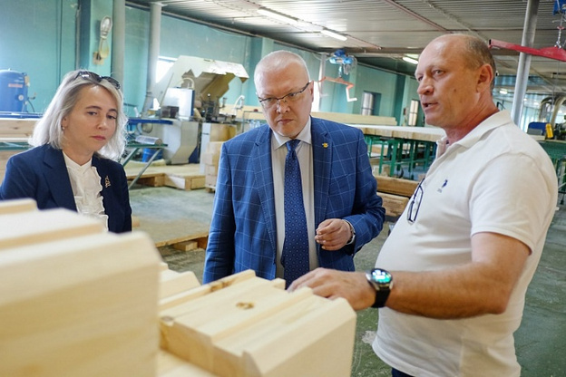 Объём отгрузки на деревообрабатывающем предприятии в Белохолуницком районе вырос на 66%