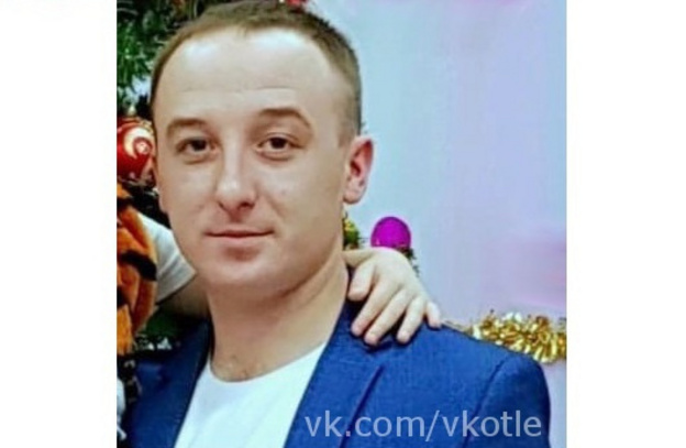 В Кировской области мужчина спас трёх тонущих девушек