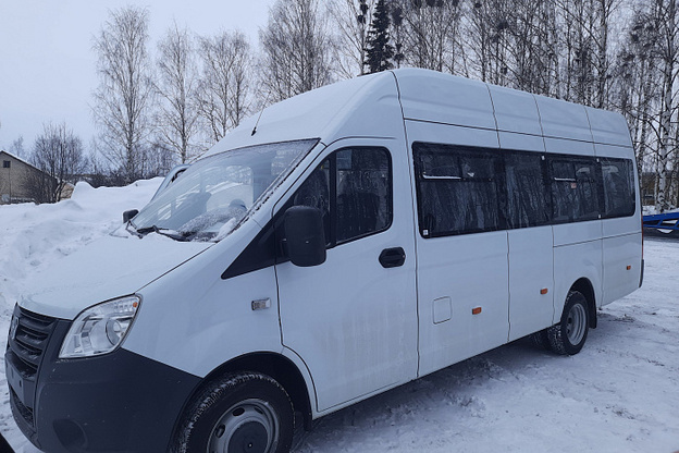 В районы Кировской области отправили новые автобусы