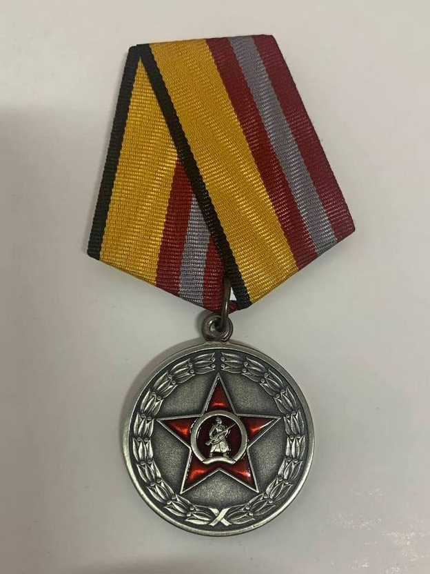 Священника Вятской Епархии наградили медалью на СВО