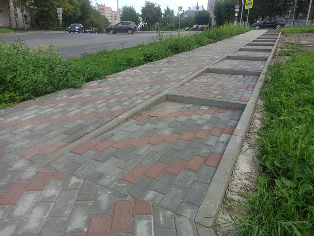 На улицах Мира и Монтажников завершается ремонт тротуаров