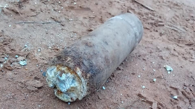 Житель Кирово-Чепецка откопал у себя на приусадебном участке артиллерийский снаряд