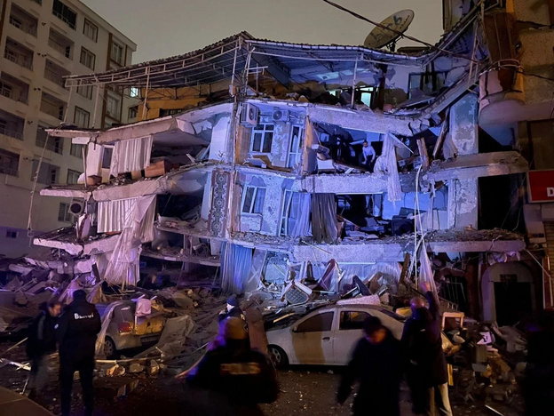 Последствия землетрясения в Турции. Фото и видео