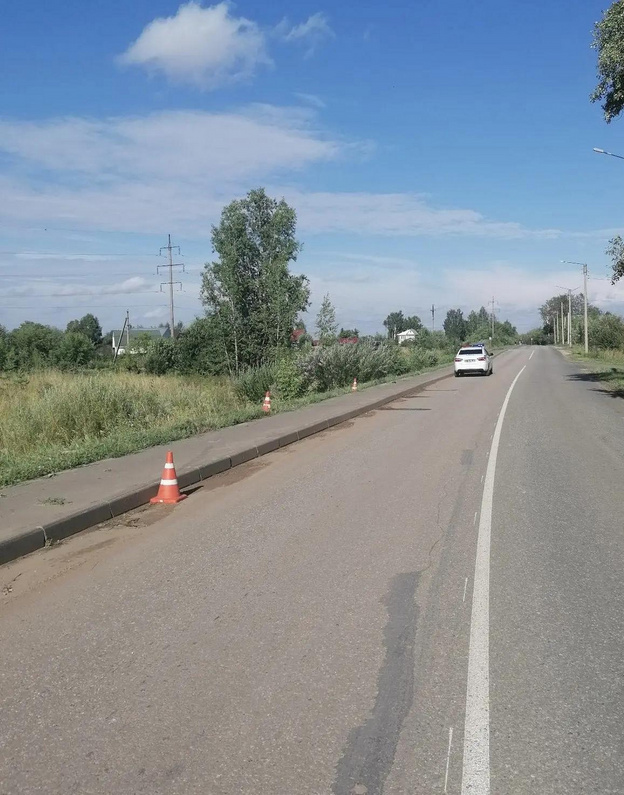 Мотоциклист в Нововятске врезался в бордюр и опрокинулся