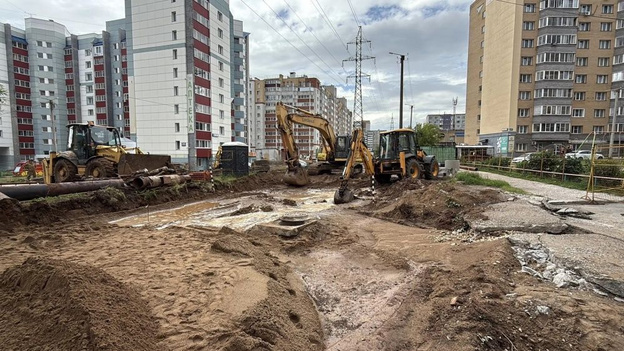 На улице Стахановской в Кирове начали капитальный ремонт