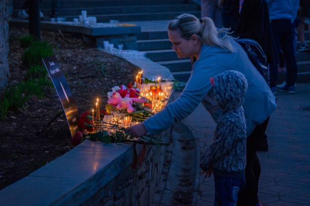 В Кирове почтили память погибших в казанской школе