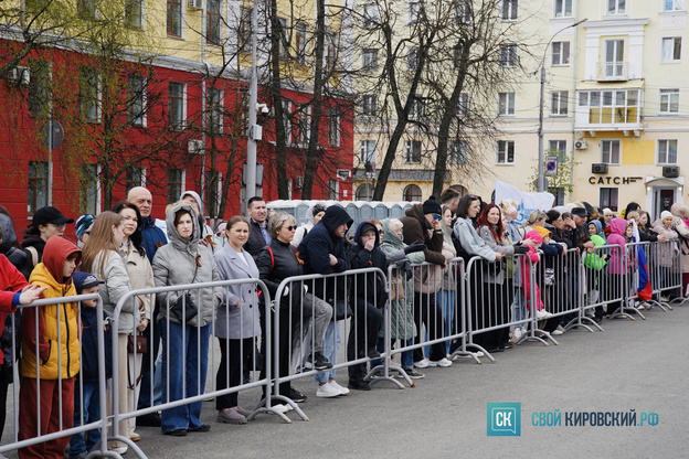 В Кирове прошёл торжественный парад в честь Дня Победы. Фото