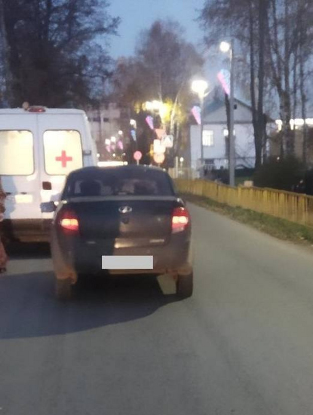 В Кирове и Омутнинске водители «Гранты» сбили детей
