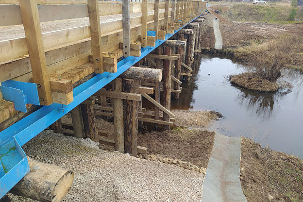 В Нагорском районе капитально отремонтировали мост через реку Федоровка