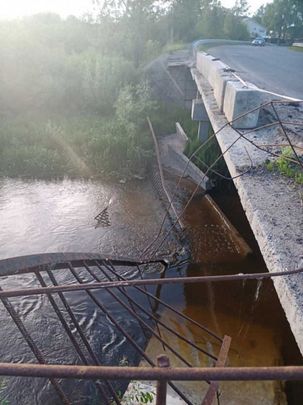 Стало известно, когда отремонтируют мост через реку Сандаловку