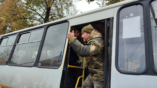 «Сын настроен хорошо, а мне неспокойно»: как мобилизуют призывников из Кировской области