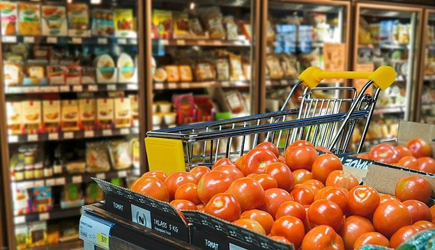 С 1 июля МЧС сможет проводить внеплановые рейды торговых центров и супермаркетов