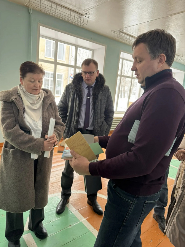 В Вятских Полянах начали капитальный ремонт начальной школы гимназии