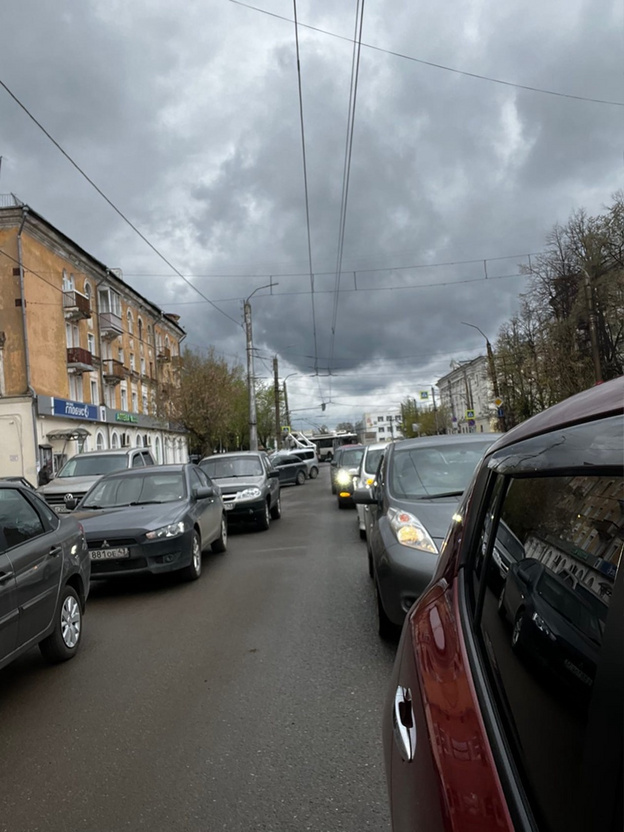 В Кирове прошёл автопробег электромобилей. Фото и видео