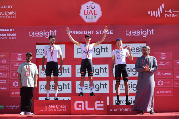 Кировчанин победил в международной велогонке в ОАЭ